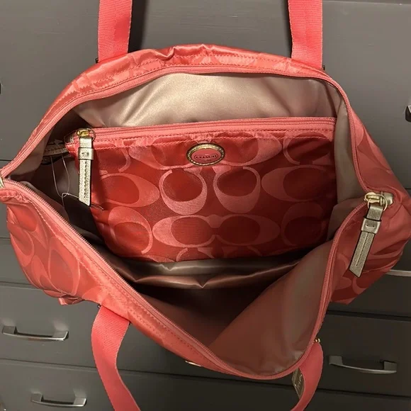 NWT Coach Signature Nylon Packable Weekender Bag - Picture 2 of 6
